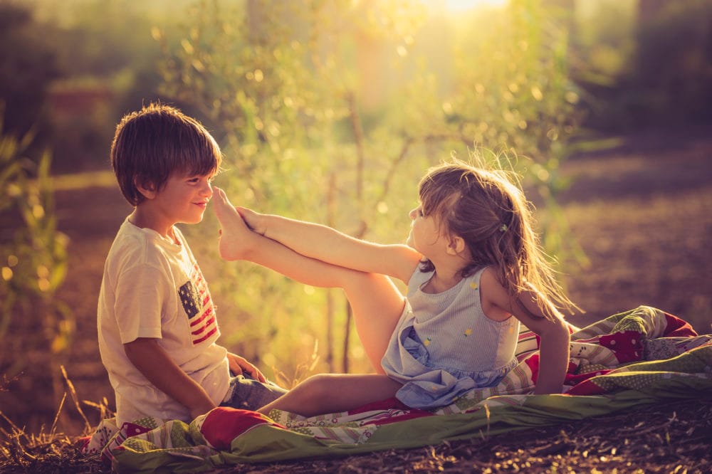 Foto famiglia PARCO ROMA MARA FANTINI Ritratto di famiglia in natura a Roma — fotografia professionale Mara Fantini