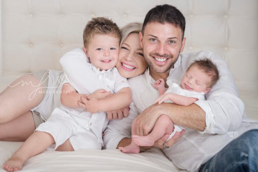 Servizi fotografici gravidanza neonati bambini battesimo Roma servizio fotografico battesimo mara fantini roma