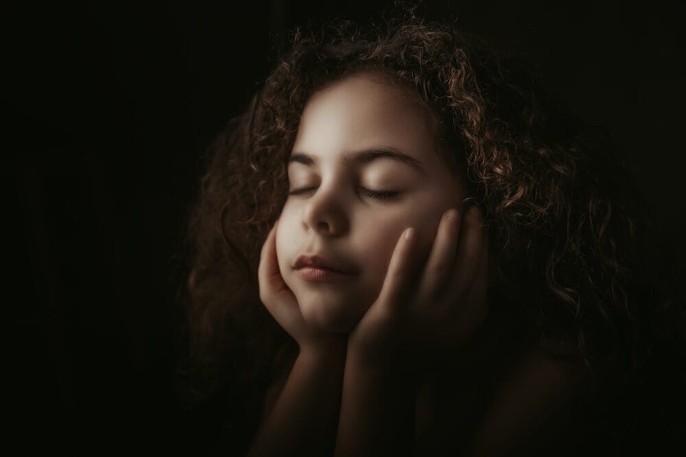 ritratto-bambina-servizio-fotografico-famiglia-roma Primo piano di una bambina durante un servizio fotografico di famiglia a Roma
